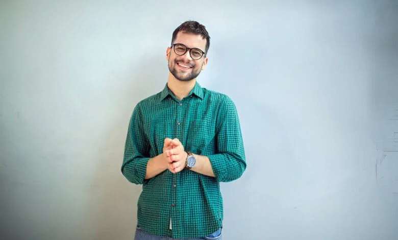 green dress shirt