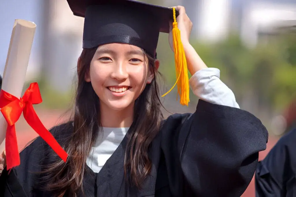 scholarships for educators