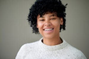 braces colors black